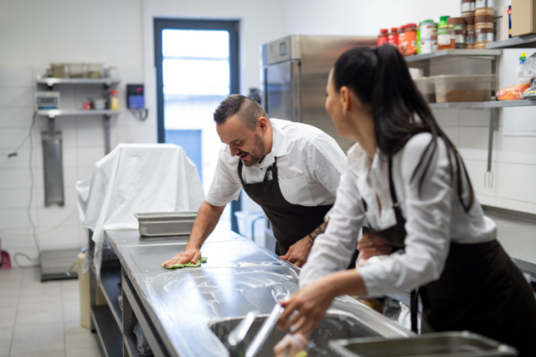 CHR : évolution de la formation à l’hygiène alimentaire