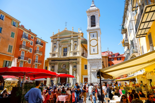 Zones touristiques : pérenniser les logements permanents