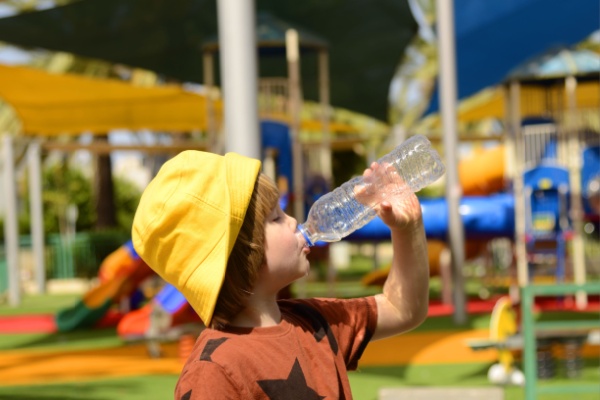 Contenants alimentaires et santé : la lutte contre le plastique continue !